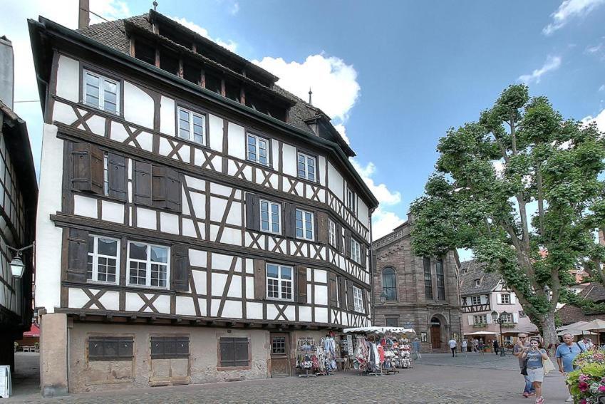 Au Coeur De La Petite France Apartment Strasbourg Luaran gambar